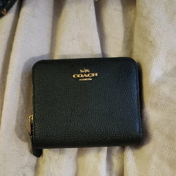 Coach Black Pebbled Leather Zip-Around Wallet with Gold Tone Logo - Picture 1 of 5